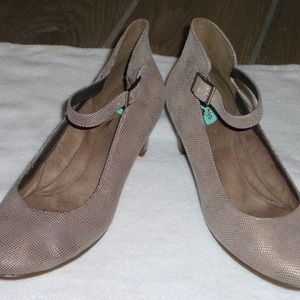 Metallic Nude Aerosole Pumps